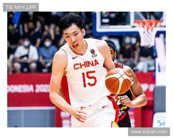 足球明星热议周琦表现引发篮球与足球跨界讨论的热潮